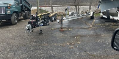 2023 Hoosier Hydraulic Lift Tri-axle Pontoon Trailer